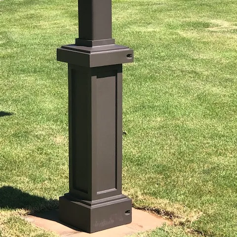 Cast Aluminum street light pole base